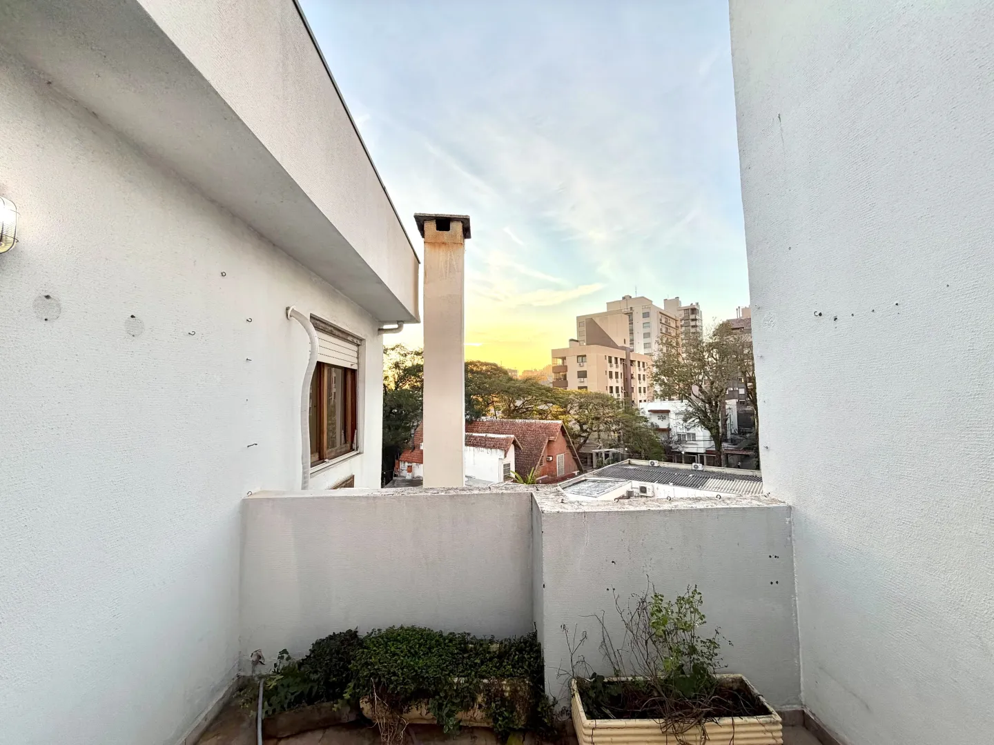 R$ 720.000 | COBERTURA | 146M&sup2; | 1 SU&Iacute;TE | 1 VAGA | PETR&Oacute;POLIS | PORTO ALEGRE - RS Avenida Montenegro Porto Alegre - 