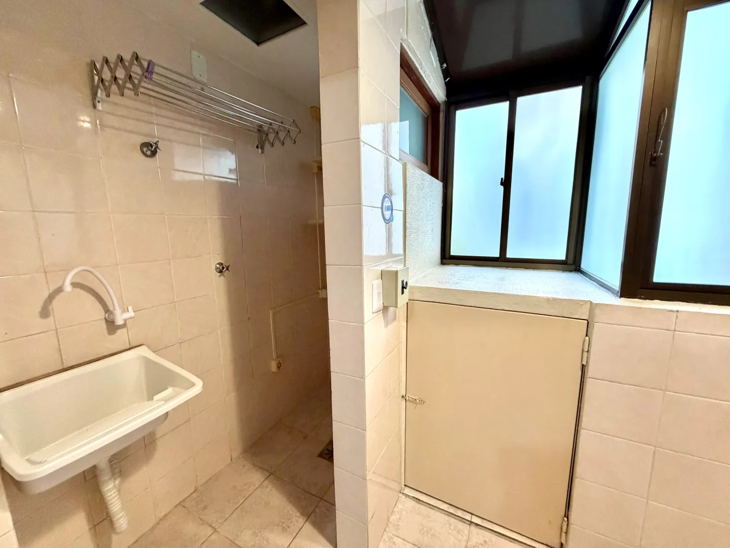 R$ 720.000 | COBERTURA | 146M&sup2; | 1 SU&Iacute;TE | 1 VAGA | PETR&Oacute;POLIS | PORTO ALEGRE - RS Avenida Montenegro Porto Alegre - 