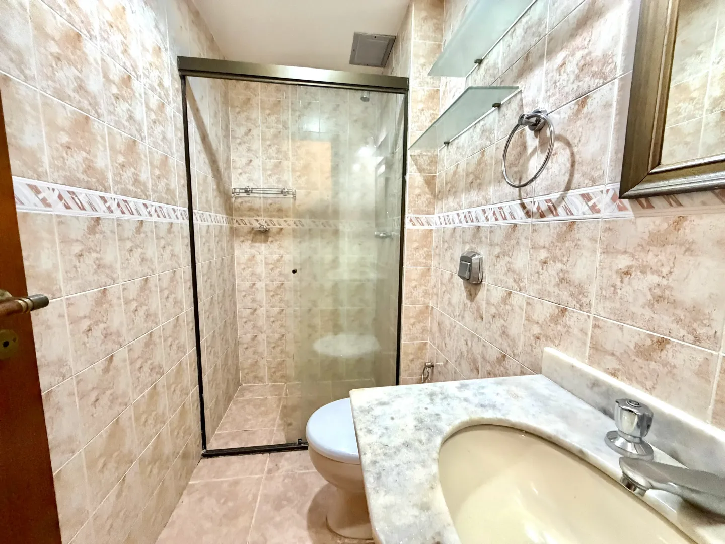 R$ 720.000 | COBERTURA | 146M&sup2; | 1 SU&Iacute;TE | 1 VAGA | PETR&Oacute;POLIS | PORTO ALEGRE - RS Avenida Montenegro Porto Alegre - 