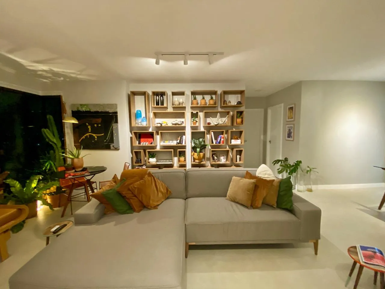 APARTAMENTO 3 QUARTOS SU&Iacute;TE GARAGENS ELEVADOR PISCINA ACADEMIA &Agrave; VENDA JD APIPEMA! Rua Ranulfo Oliveira Salvador - 
