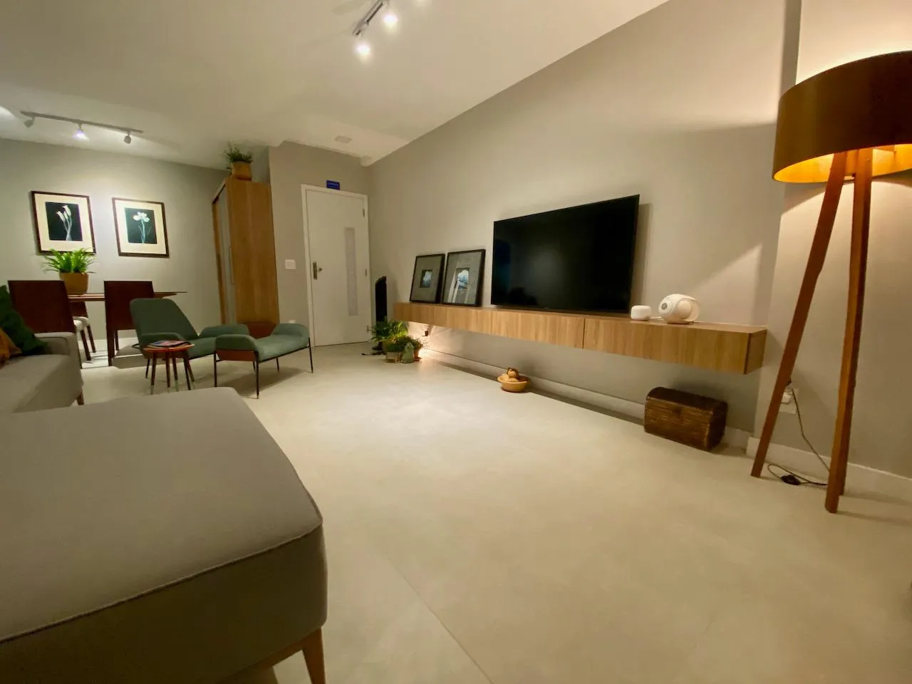 APARTAMENTO 3 QUARTOS SU&Iacute;TE GARAGENS ELEVADOR PISCINA ACADEMIA &Agrave; VENDA JD APIPEMA! Rua Ranulfo Oliveira Salvador - 