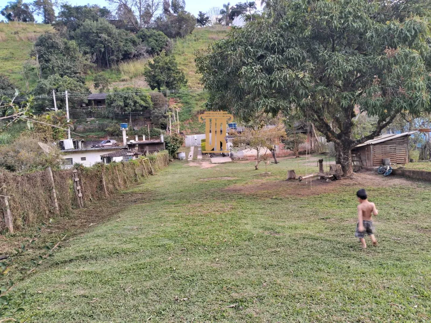 CH&Aacute;CARA A VENDA COM 1.250M&sup2; EM S&Atilde;O JOS&Eacute; DOS CAMPOS  São José dos Campos - 