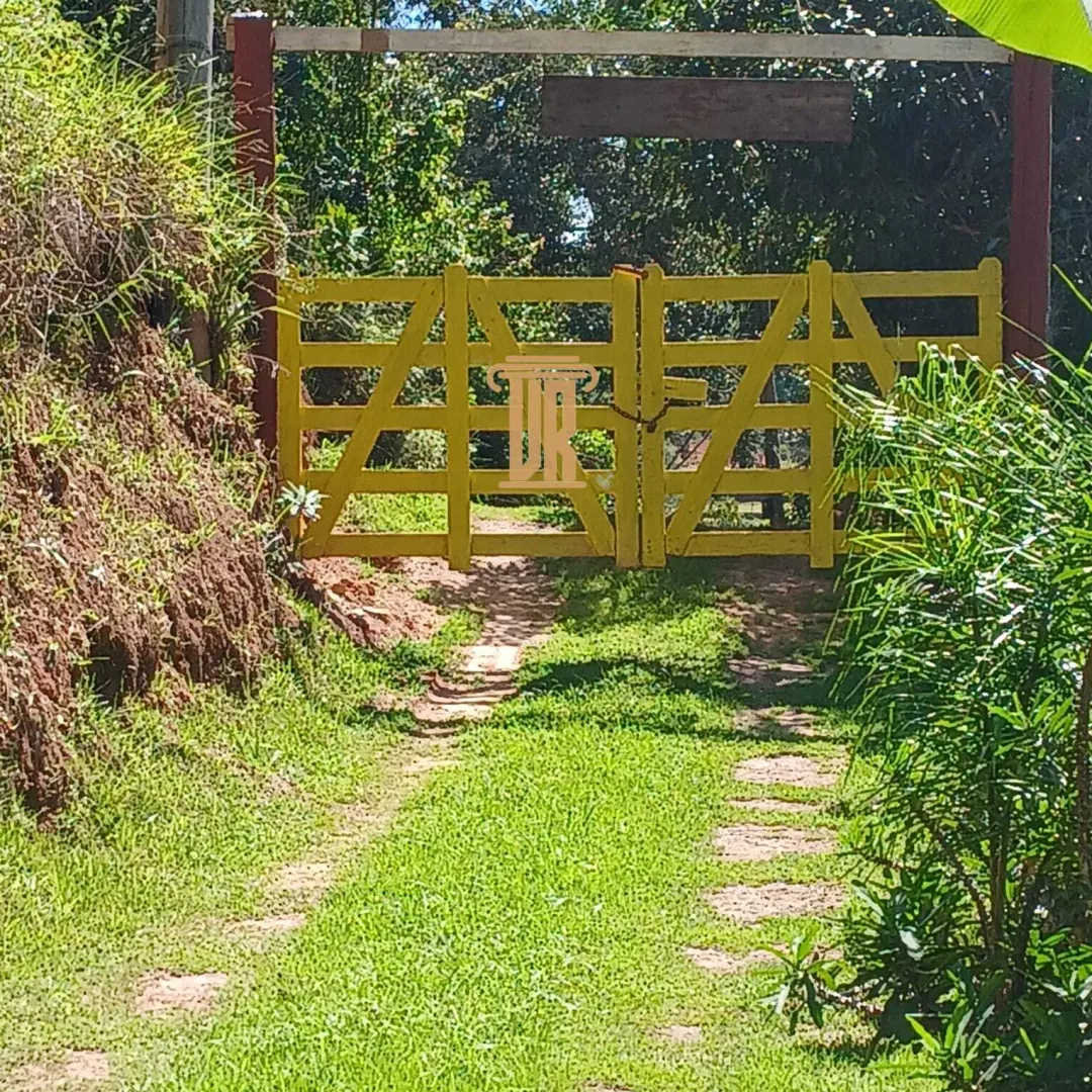 CH&Aacute;CARA DE 1.300M &Aacute; VENDA  São José dos Campos - 