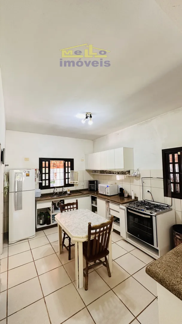 CASA &Agrave; VENDA EM BOI&Ccedil;UCANGA &ndash; AMPLO TERRENO E EXCELENTE POTENCIAL  São Sebastião - 