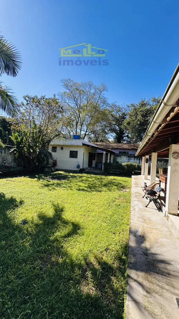 CASA &Agrave; VENDA EM BOI&Ccedil;UCANGA &ndash; AMPLO TERRENO E EXCELENTE POTENCIAL  São Sebastião - 