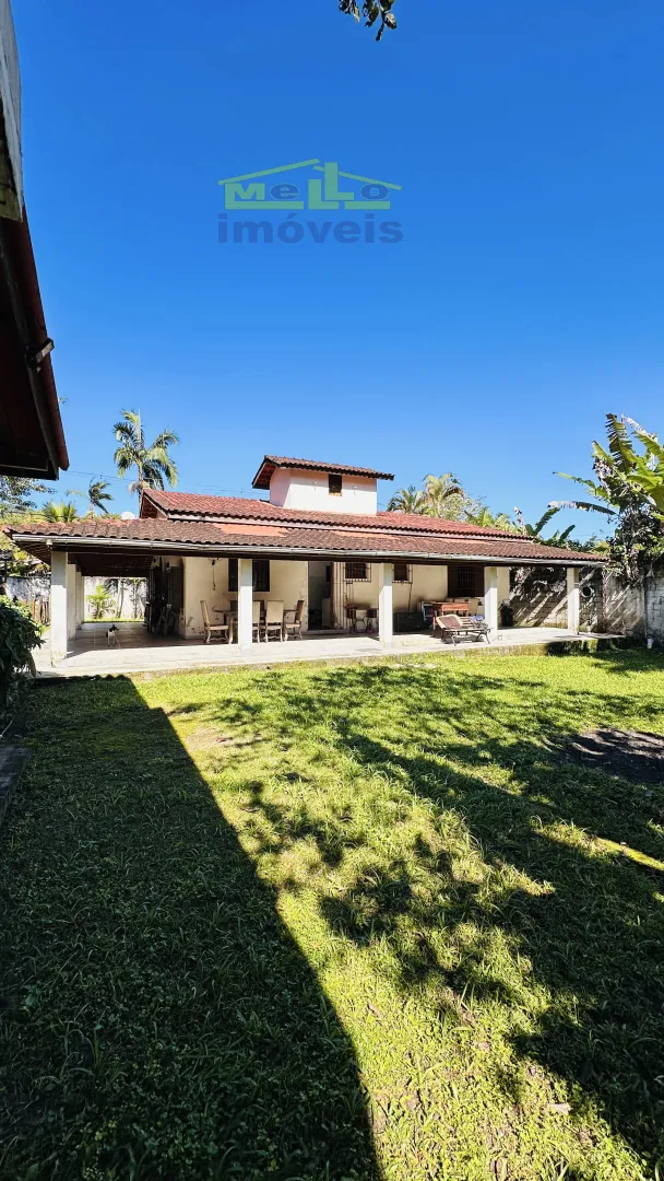 CASA &Agrave; VENDA EM BOI&Ccedil;UCANGA &ndash; AMPLO TERRENO E EXCELENTE POTENCIAL  São Sebastião - 