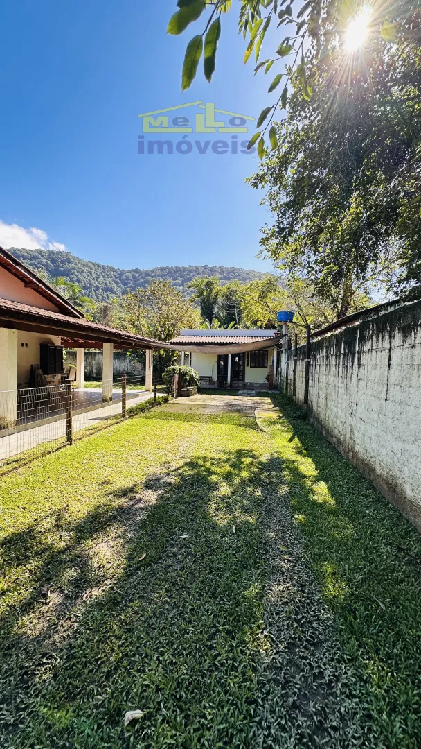 CASA &Agrave; VENDA EM BOI&Ccedil;UCANGA &ndash; AMPLO TERRENO E EXCELENTE POTENCIAL  São Sebastião - 