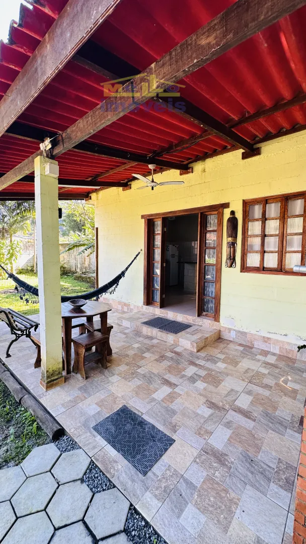CASA &Agrave; VENDA EM BOI&Ccedil;UCANGA &ndash; AMPLO TERRENO E EXCELENTE POTENCIAL  São Sebastião - 