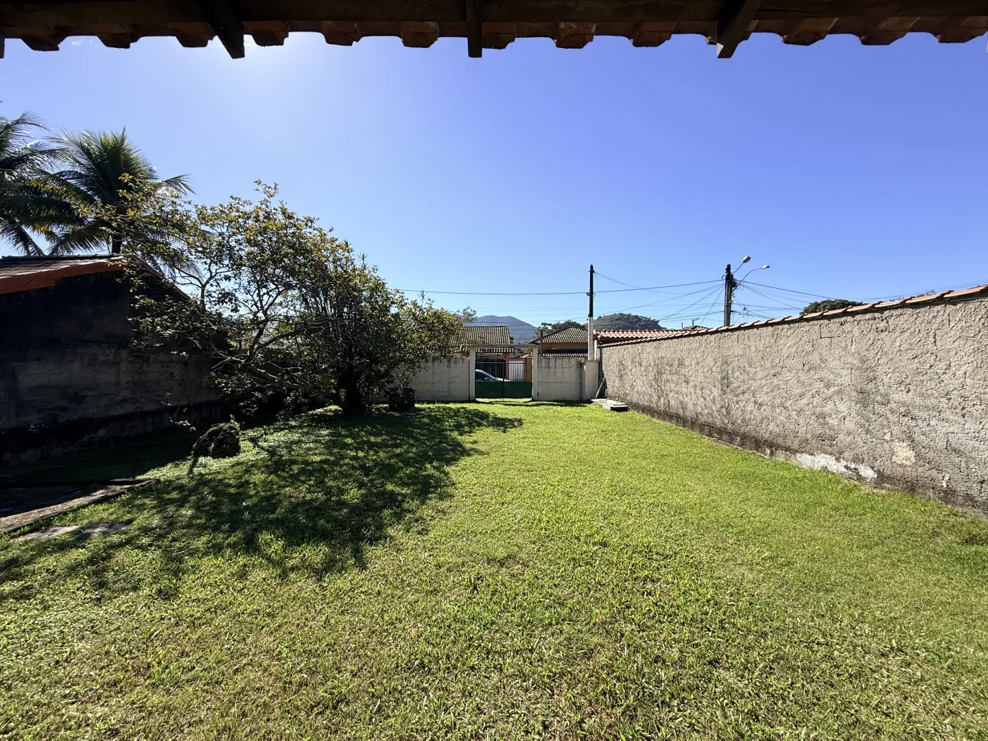 Alugando casa com quintal em Guapimirim-RJ Avenida Santo Antônio Guapimirim - 