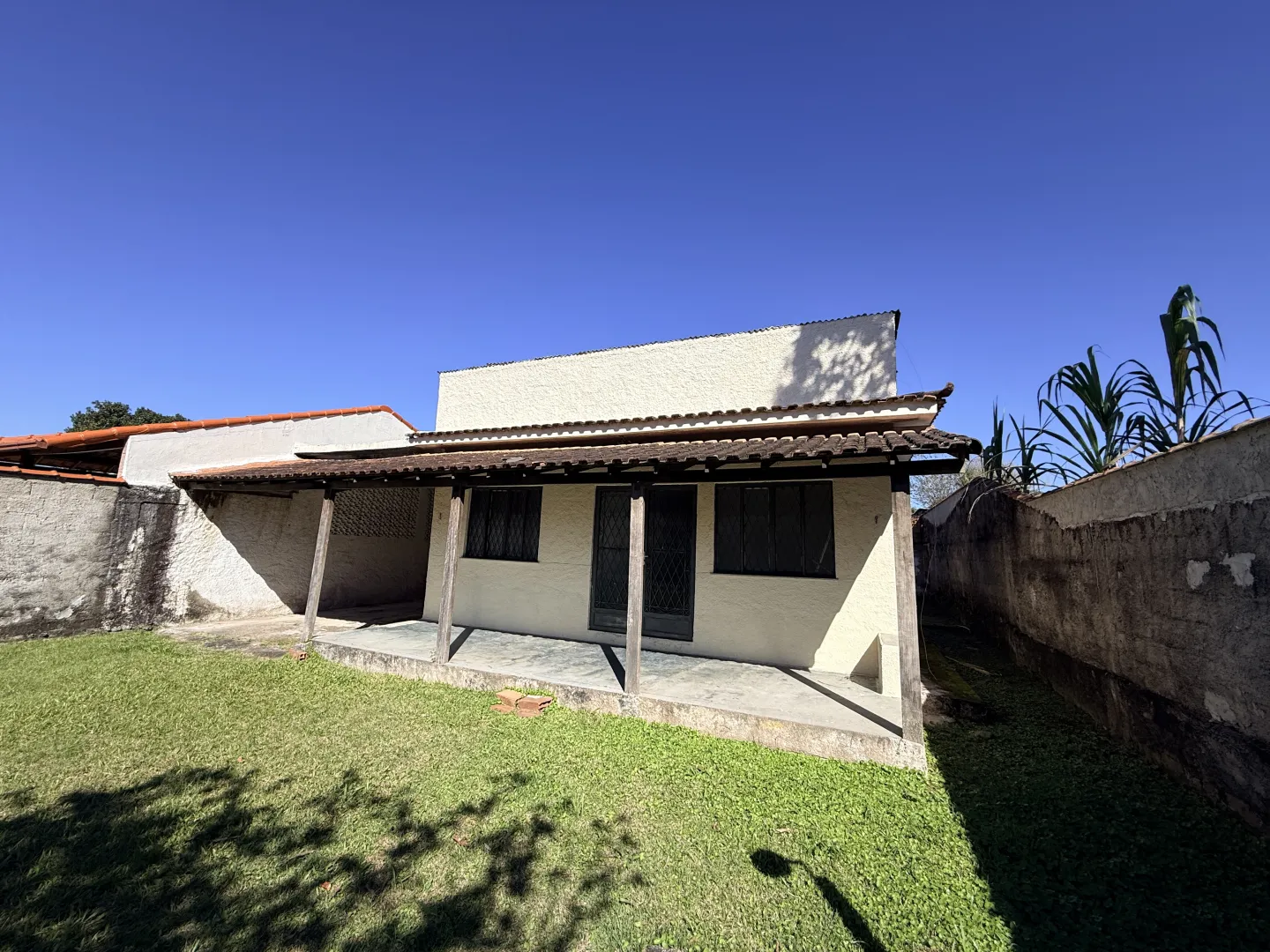 Alugando casa com quintal em Guapimirim-RJ Avenida Santo Antônio Guapimirim - 