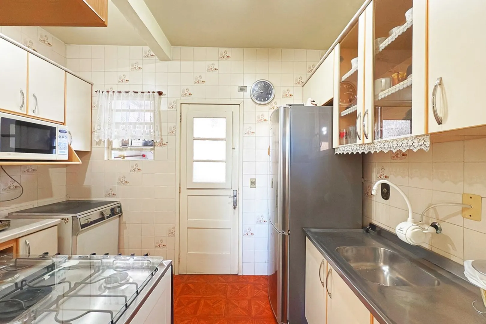 R$ 248.000 - &Oacute;TIMO APARTAMENTO - MOBILIADO - EQUIPADO - 60M2 - 2 DORM  - VISTA Rua Jerônimo Coelho Porto Alegre - 
