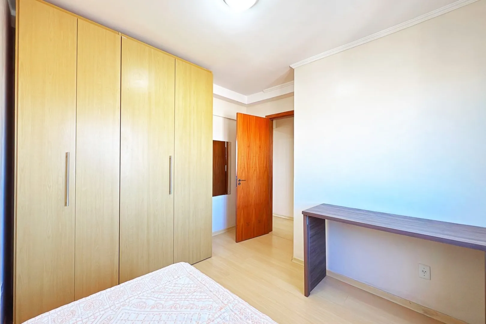 R$ 515.000 - LINDO APARTAMENTO - 61M2 - 2 DORM - ANDAR ALTO - VISTA - 1 VAGA - INFRA Rua Lopo Gonçalves Porto Alegre - 