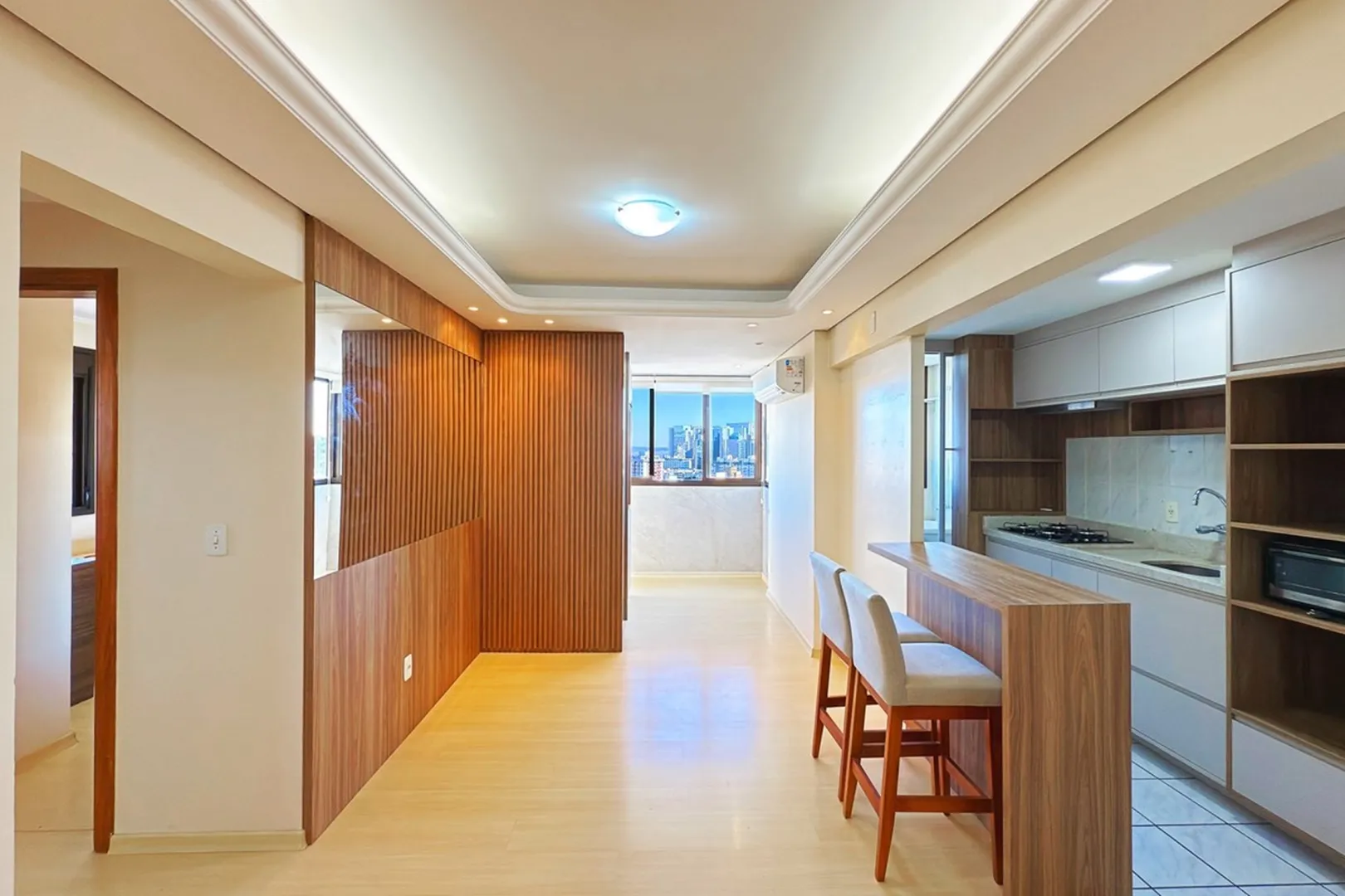 R$ 515.000 - LINDO APARTAMENTO - 61M2 - 2 DORM - ANDAR ALTO - VISTA - 1 VAGA - INFRA Rua Lopo Gonçalves Porto Alegre - 