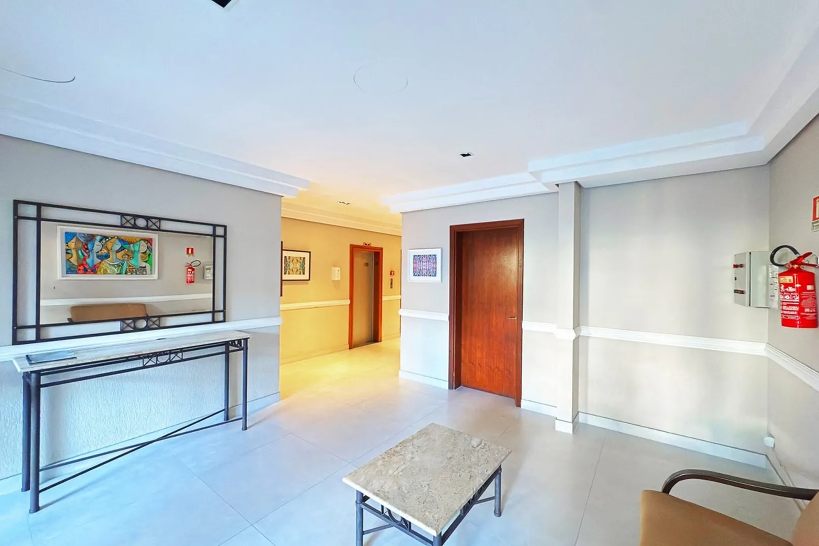 R$ 515.000 - LINDO APARTAMENTO - 61M2 - 2 DORM - ANDAR ALTO - VISTA - 1 VAGA - INFRA Rua Lopo Gonçalves Porto Alegre - 
