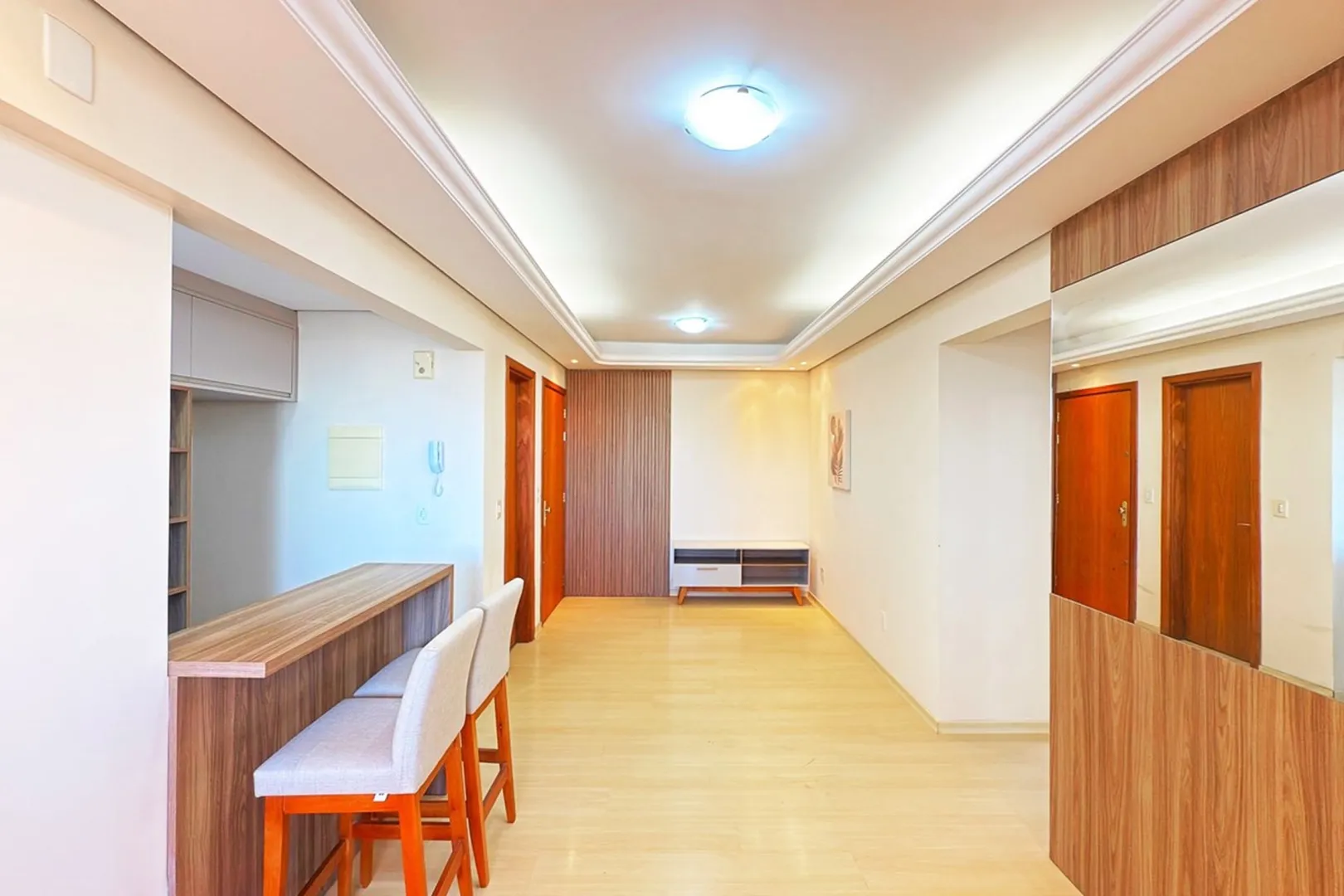 R$ 515.000 - LINDO APARTAMENTO - 61M2 - 2 DORM - ANDAR ALTO - VISTA - 1 VAGA - INFRA Rua Lopo Gonçalves Porto Alegre - 
