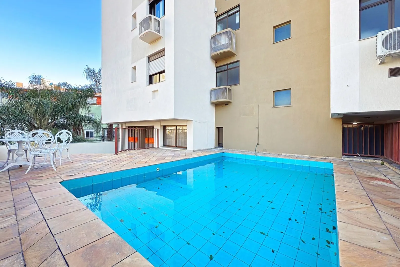 R$ 515.000 - LINDO APARTAMENTO - 61M2 - 2 DORM - ANDAR ALTO - VISTA - 1 VAGA - INFRA Rua Lopo Gonçalves Porto Alegre - 