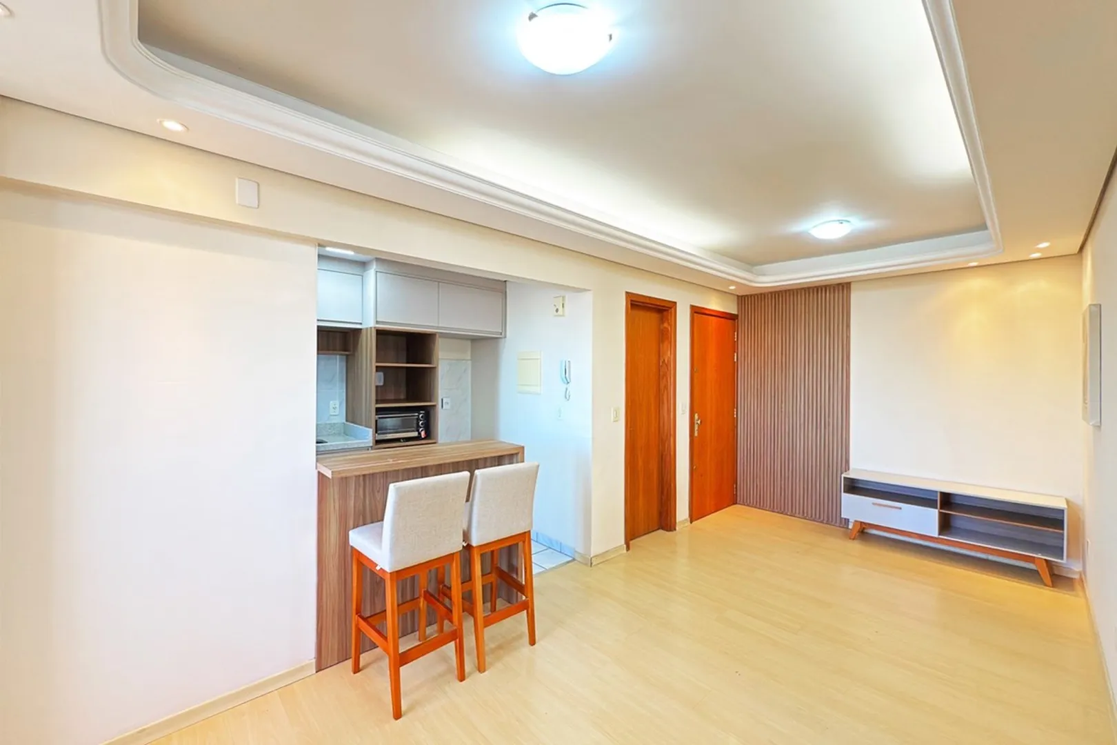R$ 515.000 - LINDO APARTAMENTO - 61M2 - 2 DORM - ANDAR ALTO - VISTA - 1 VAGA - INFRA Rua Lopo Gonçalves Porto Alegre - 