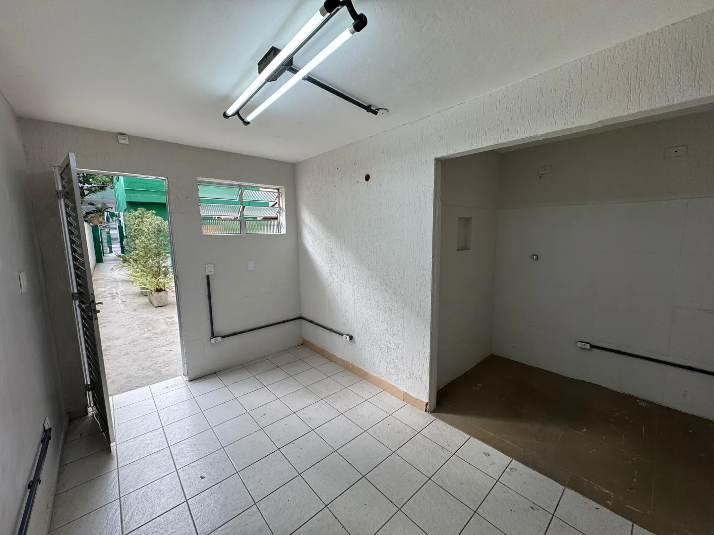 🏢✨ PONTO COMERCIAL PARA LOCA&Ccedil;&Atilde;O NA APARECIDA &ndash; SANTOS/SP Rua Primeiro de Maio Santos - 