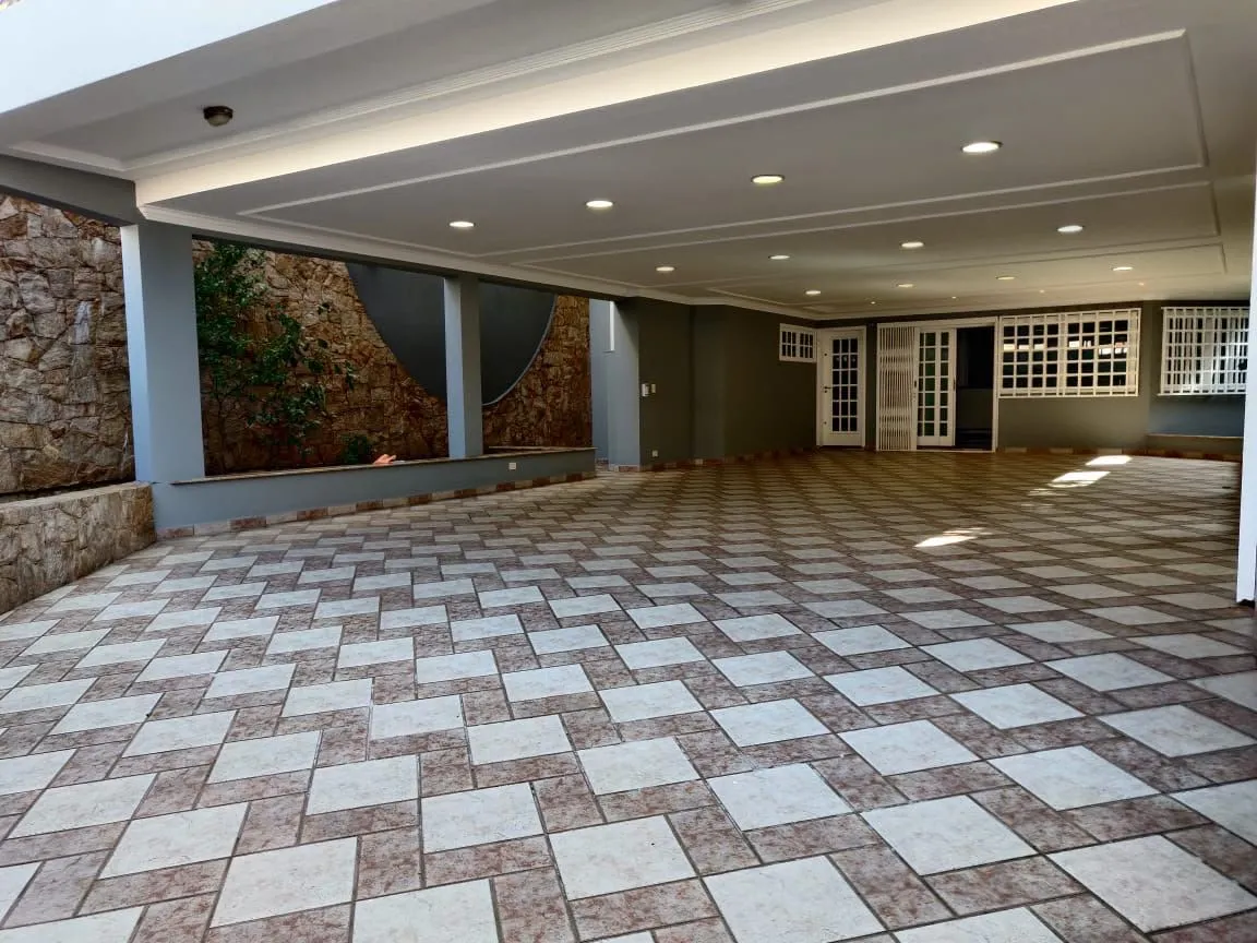 Casa, 4 quartos, 353 m² - Foto 22