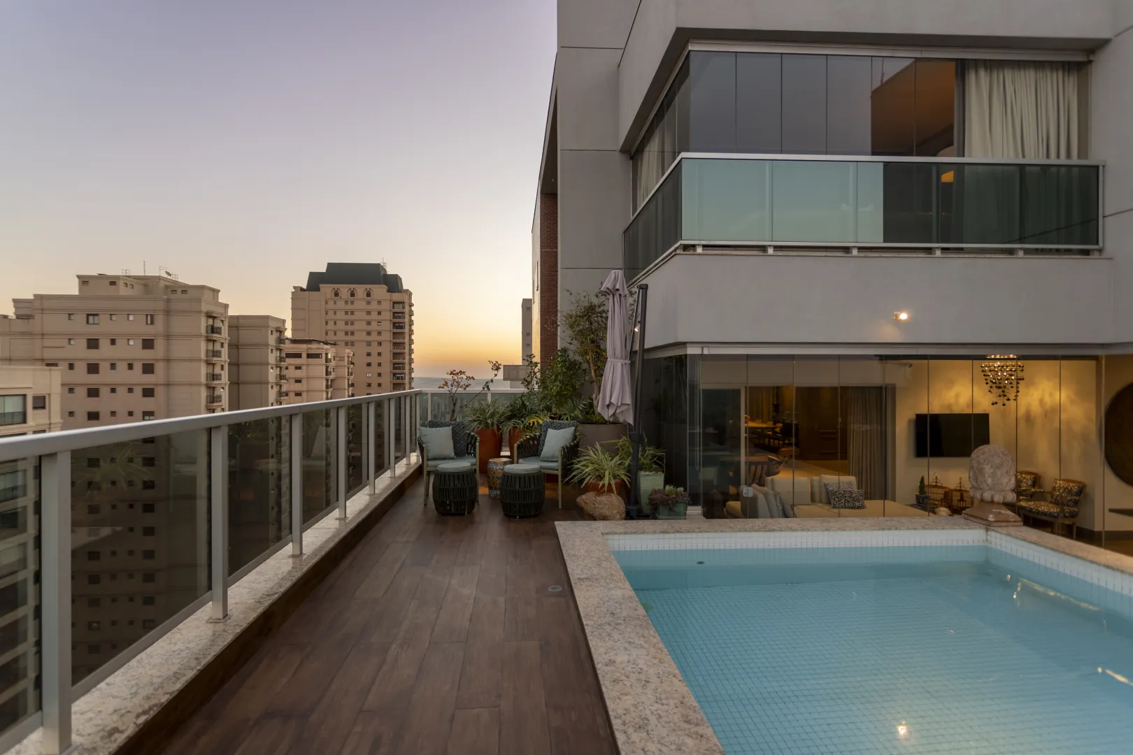 Cobertura &agrave; Venda Cidade de Viena, 591m&sup2;, Morro do Yp&ecirc;, Ribeir&atilde;o Preto/SP Rua Doutor Rubem Aloysio Monteiro Moreira Ribeirão Preto - 