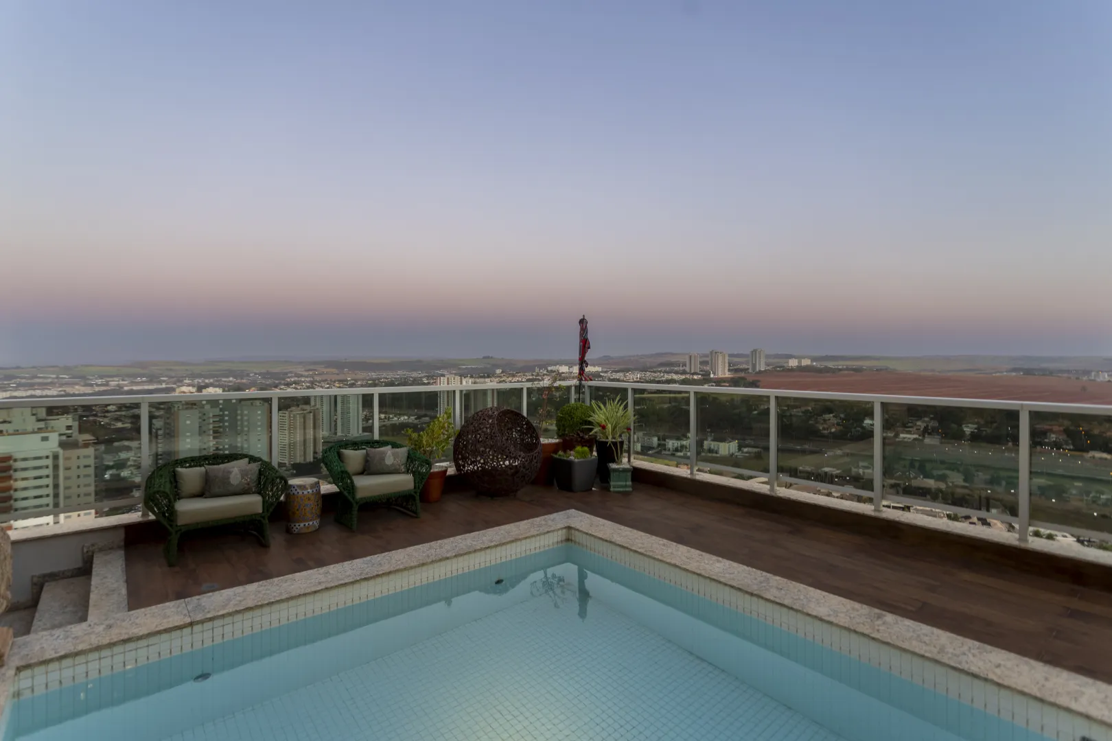 Cobertura &agrave; Venda Cidade de Viena, 591m&sup2;, Morro do Yp&ecirc;, Ribeir&atilde;o Preto/SP Rua Doutor Rubem Aloysio Monteiro Moreira Ribeirão Preto - 