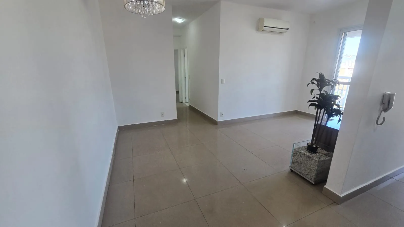 Apartamento com Vista Livre na Vila Mathias &ndash; Santos/SP Rua Doutor Emílio Ribas Santos - 