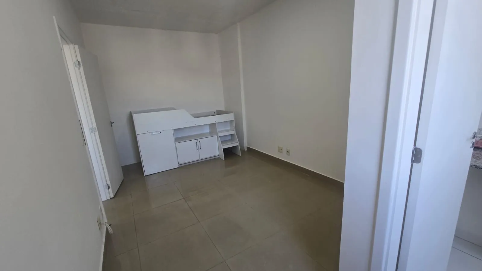 Apartamento com Vista Livre na Vila Mathias &ndash; Santos/SP Rua Doutor Emílio Ribas Santos - 