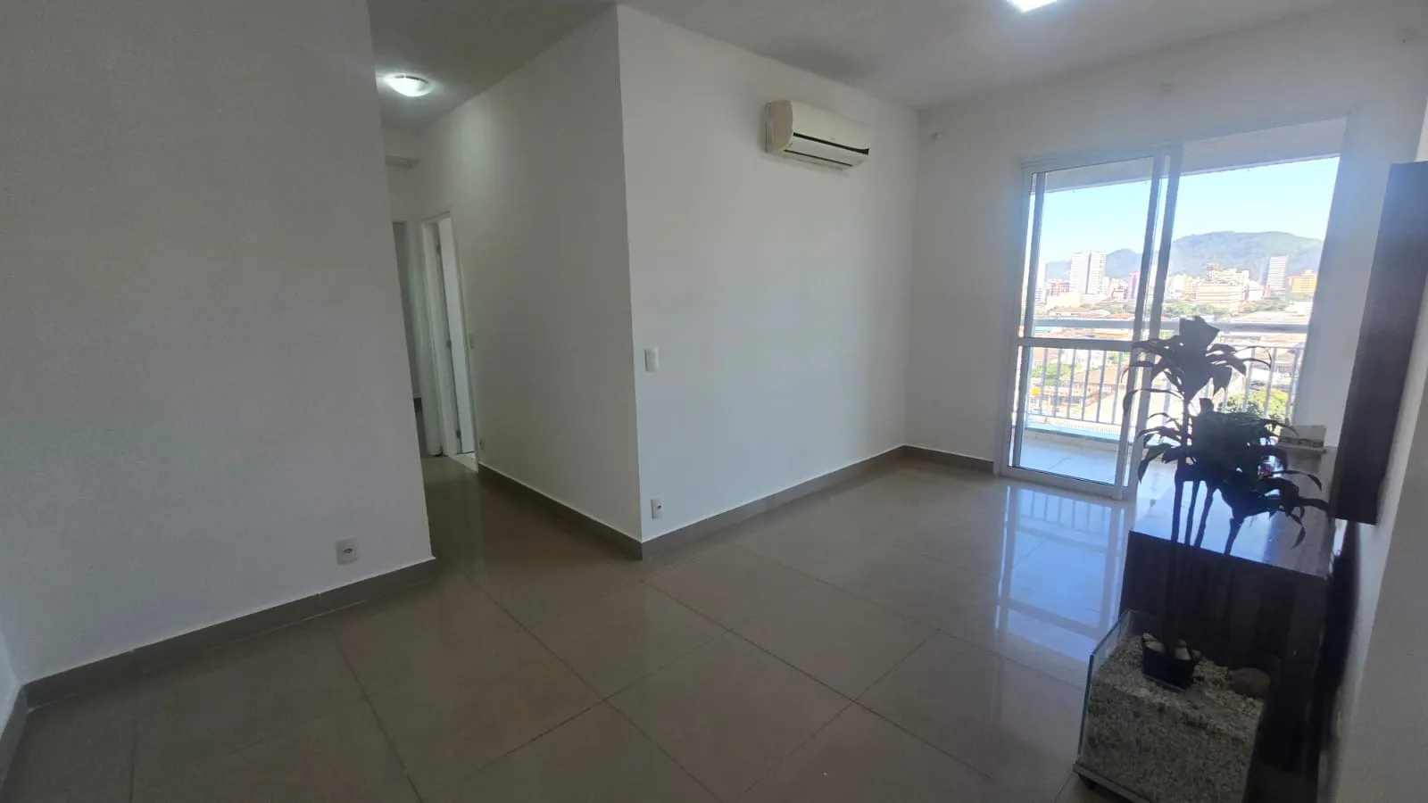 Apartamento com Vista Livre na Vila Mathias &ndash; Santos/SP Rua Doutor Emílio Ribas Santos - 