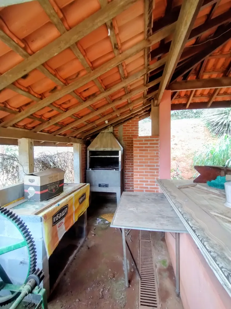 &Oacute;tima ch&aacute;cara &agrave; venda no bairro Boa Vista  Igaratá - 