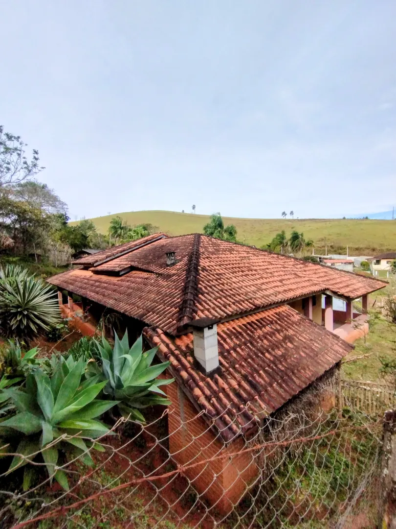 &Oacute;tima ch&aacute;cara &agrave; venda no bairro Boa Vista  Igaratá - 