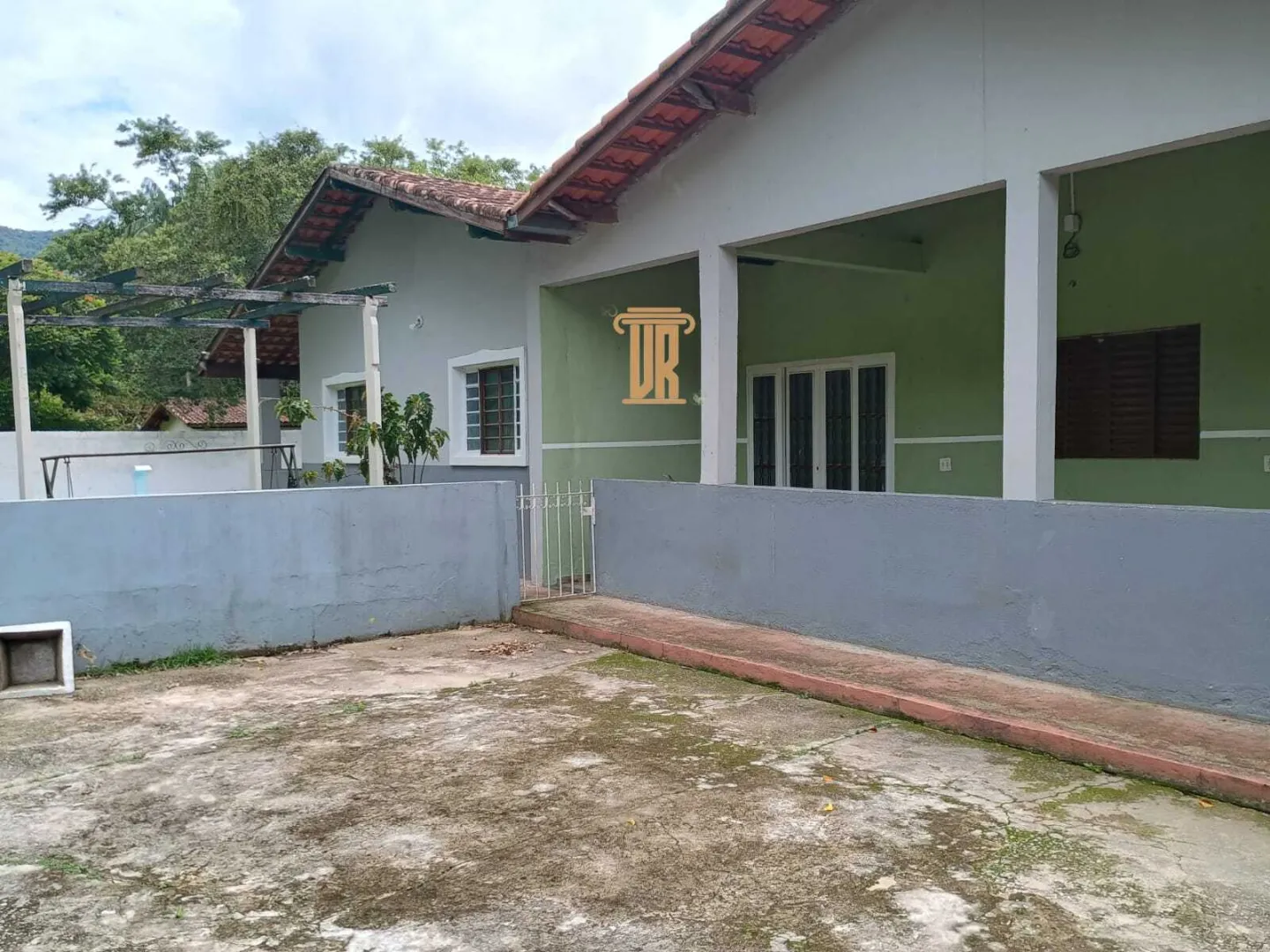CH&Aacute;CARA de 2.100M&sup2; &Aacute; VENDA &ndash; S&Atilde;O JOS&Eacute; DOS CAMPOS/SP  São José dos Campos - 
