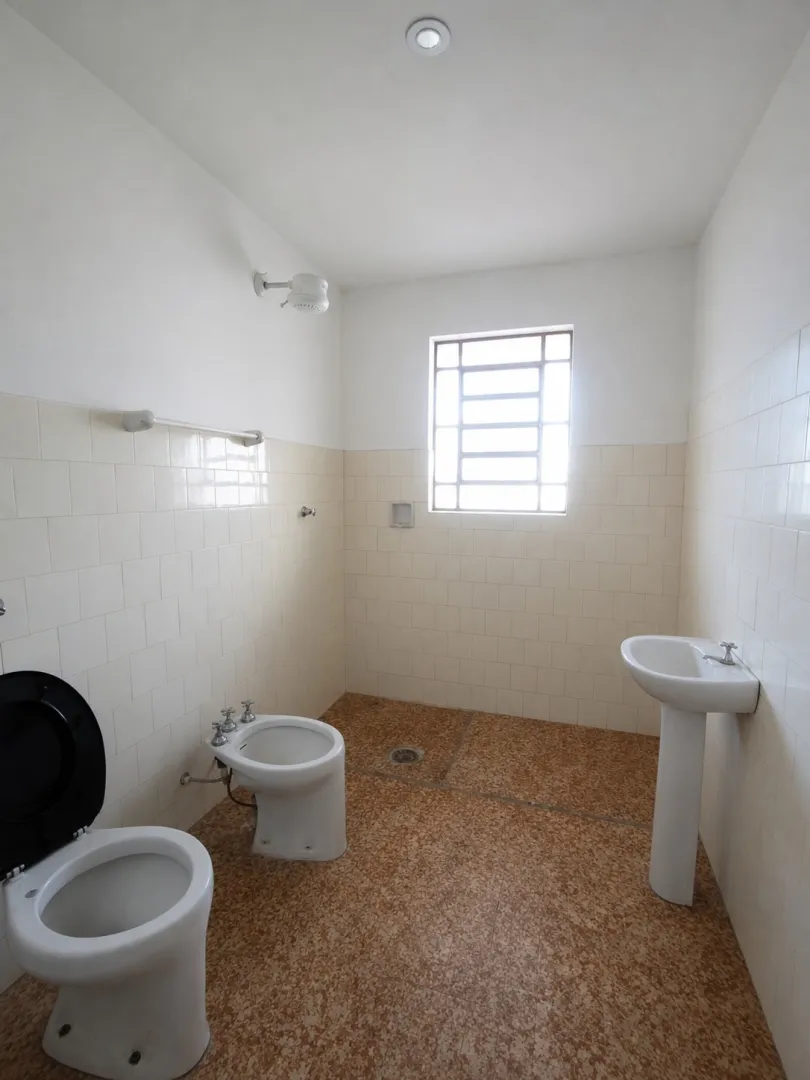&Oacute;tima casa &agrave; venda no Centro de Igarat&aacute;  Igaratá - 