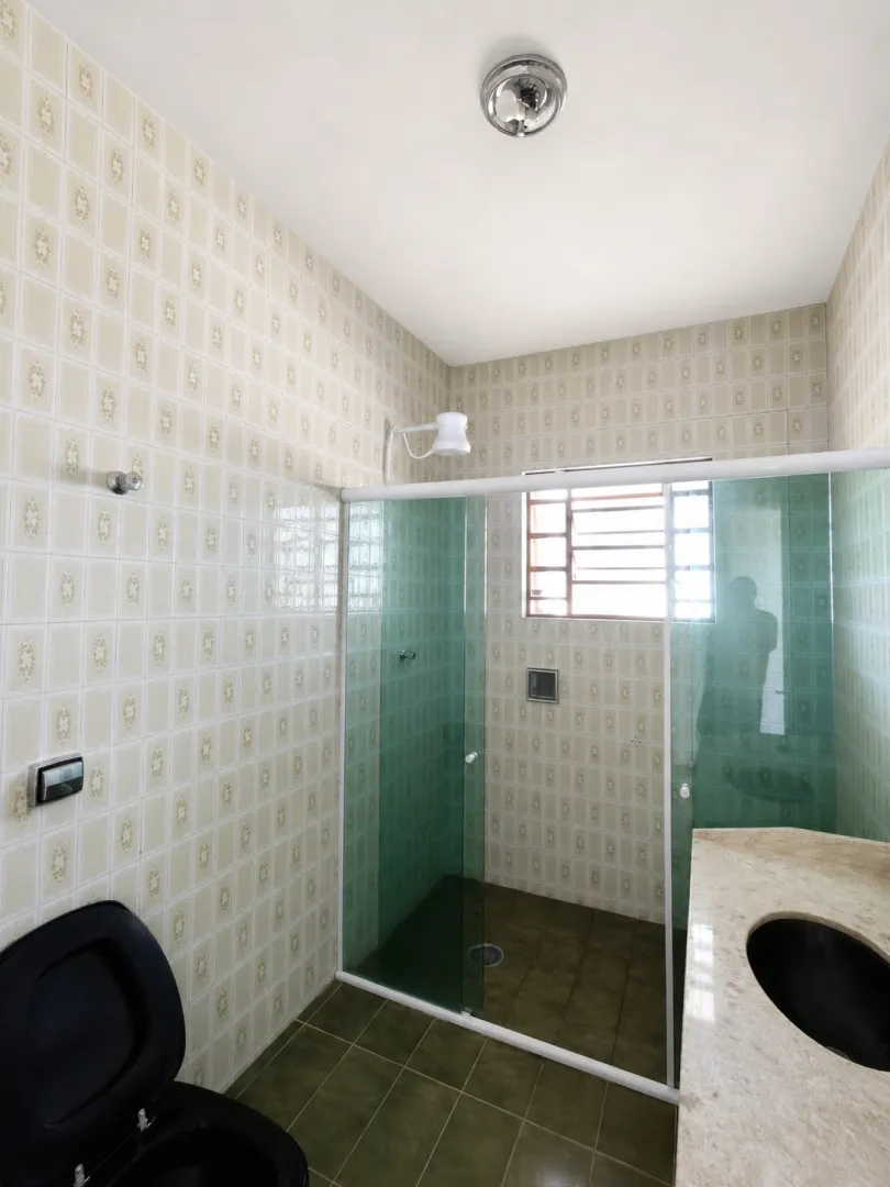 &Oacute;tima casa &agrave; venda no Centro de Igarat&aacute;  Igaratá - 