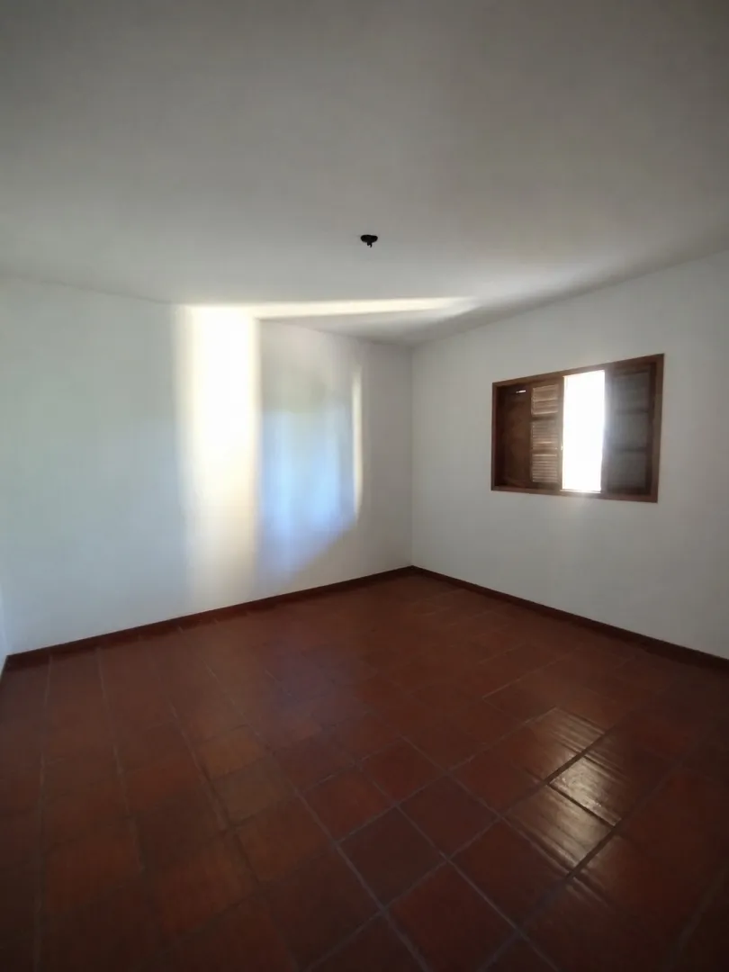 &Oacute;tima casa &agrave; venda no Centro de Igarat&aacute;  Igaratá - 