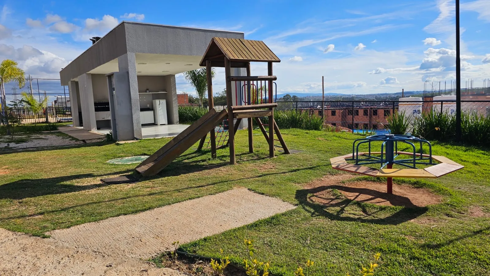 Apartamento &agrave; venda, 40m - 2 Dormit&oacute;rios - R$ 235.000 - Cond. Paradiso - &Eacute;den - Sorocaba Via Luiz Carlos Guerra Sorocaba - 