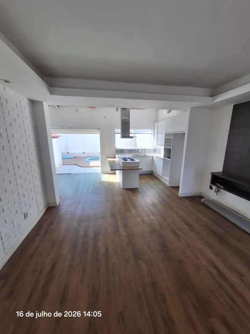 OPORTUNIDADE NO TERRA NOVA: LINDA CASA COM PISCINA E ÁREA GOURMET