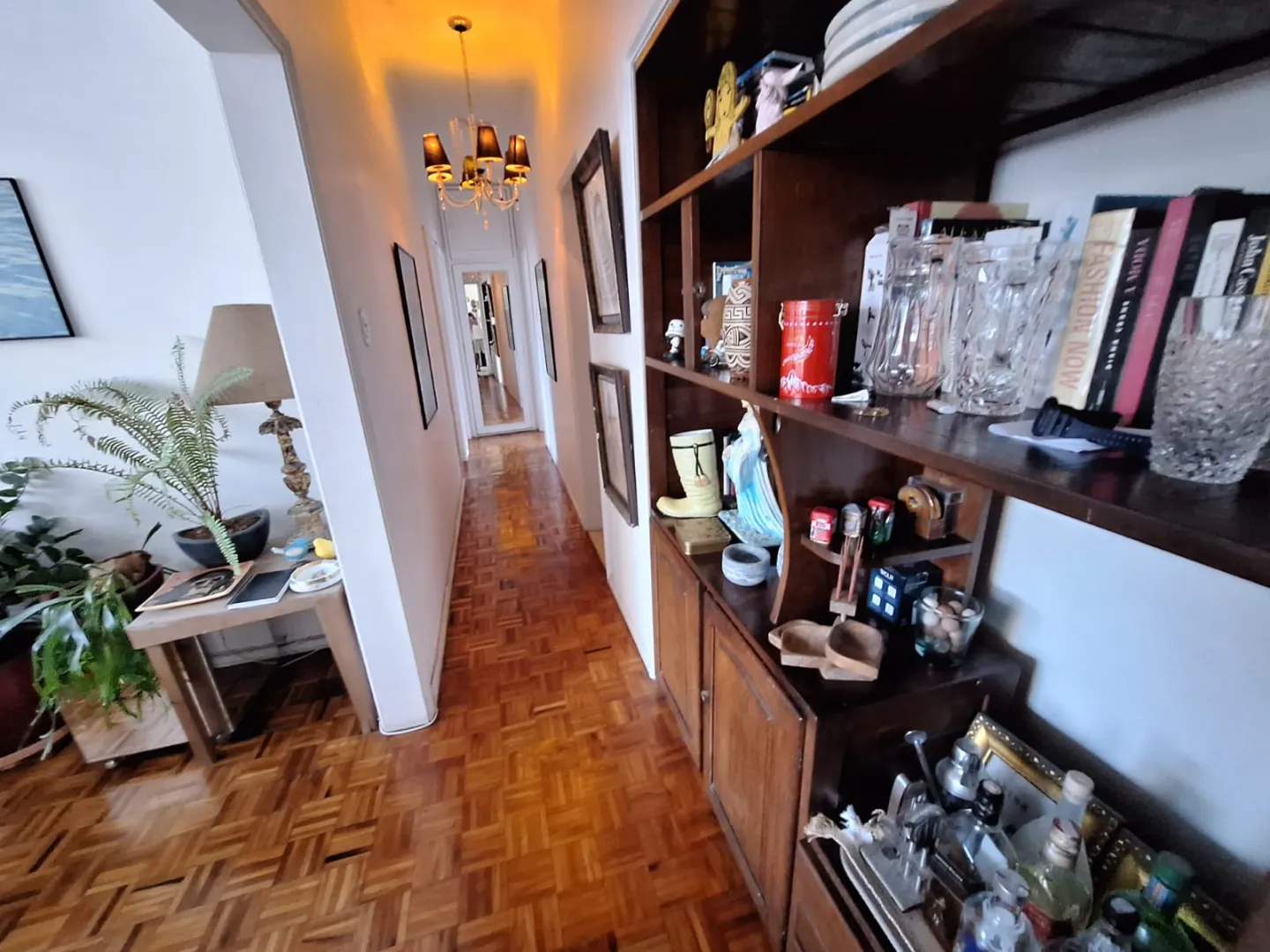 APARTAMENTO 3 QUARTOS SU&Iacute;TE DEPEND&Ecirc;NCIA ELEVADORES PORTARIA 24H &Agrave; VENDA NA BARRA! Rua Marquês de Caravelas Salvador - 