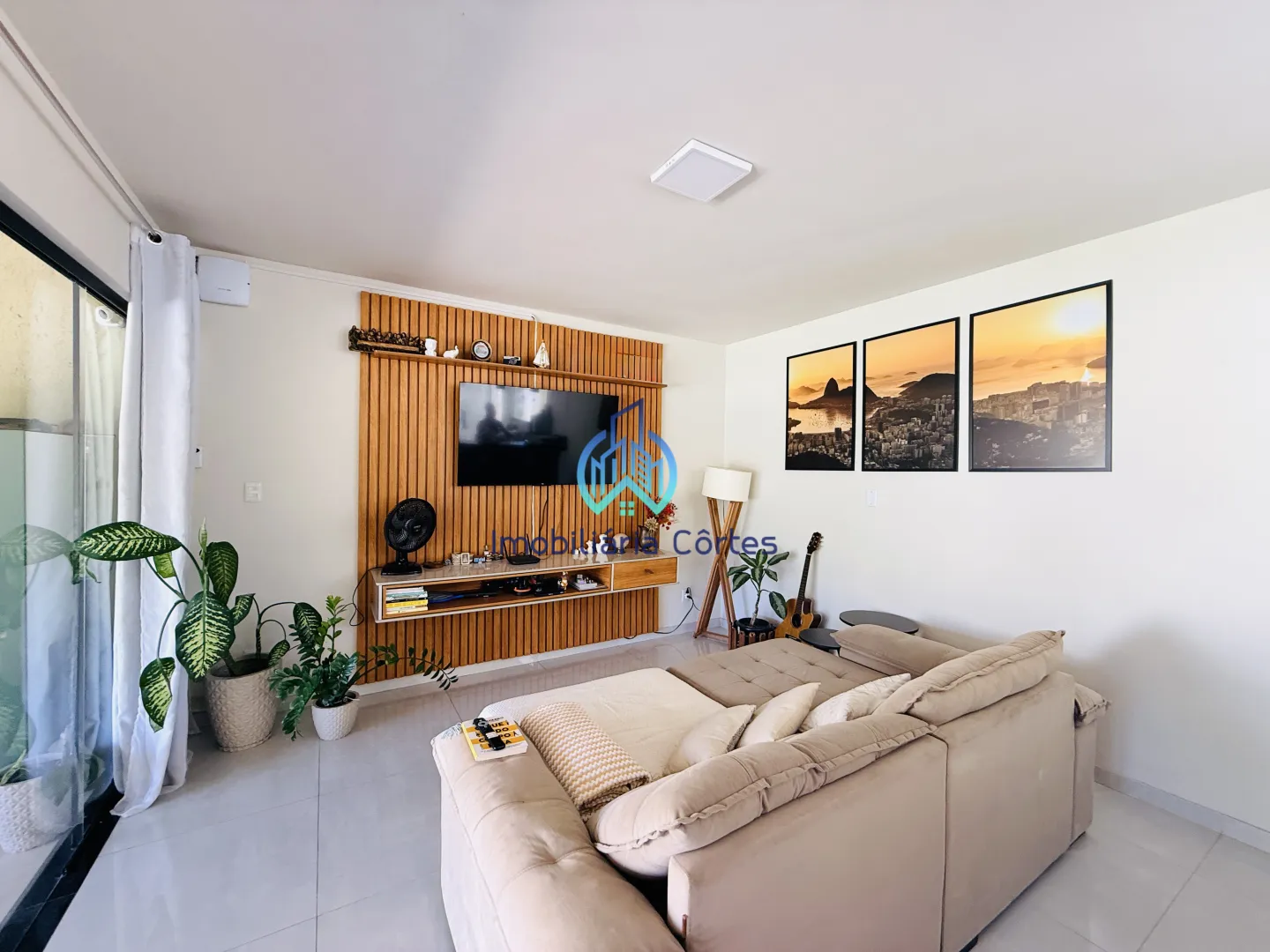 🏡 Casa moderna com acabamento de alto padr&atilde;o e espa&ccedil;o gourmet completo! Rua Estevan Batista Guapimirim - 