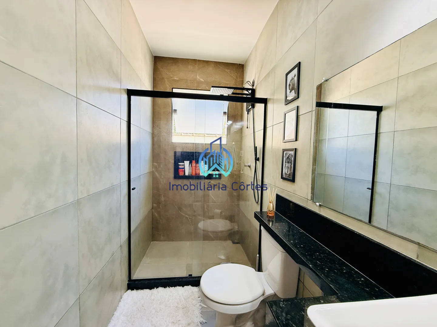 🏡 Casa moderna com acabamento de alto padr&atilde;o e espa&ccedil;o gourmet completo! Rua Estevan Batista Guapimirim - 