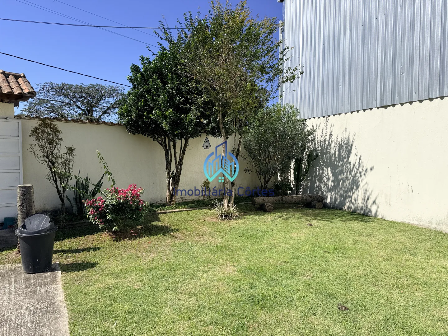 🏡 Casa moderna com acabamento de alto padr&atilde;o e espa&ccedil;o gourmet completo! Rua Estevan Batista Guapimirim - 