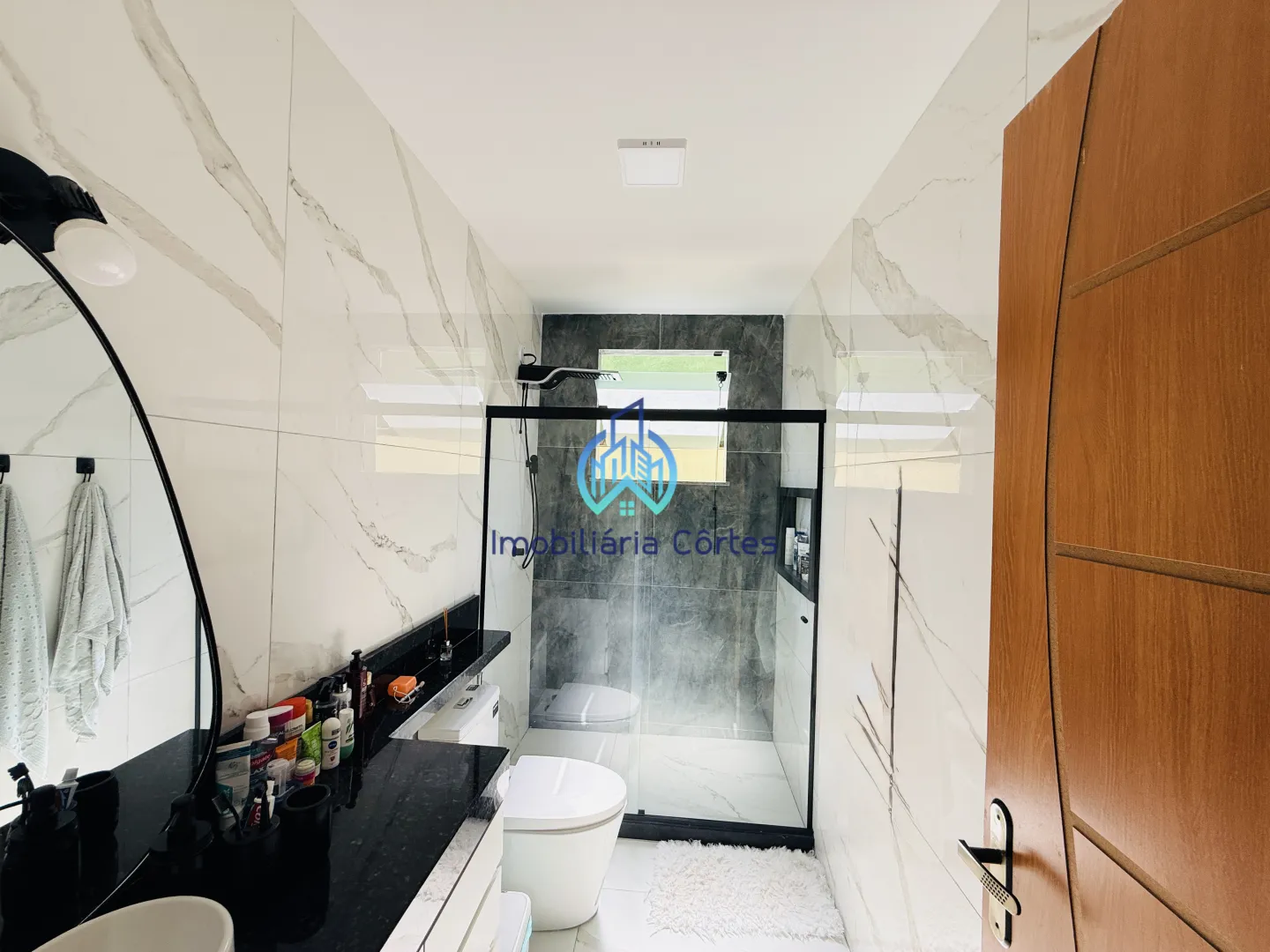 🏡 Casa moderna com acabamento de alto padr&atilde;o e espa&ccedil;o gourmet completo! Rua Estevan Batista Guapimirim - 