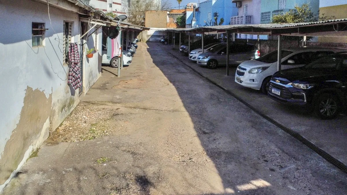 R$ 1.880.000 - &Oacute;TIMOS TERRENOS - 736M2 - RESIDENCIAL OU COMERCIAL Rua Joaquim Nabuco Porto Alegre - 