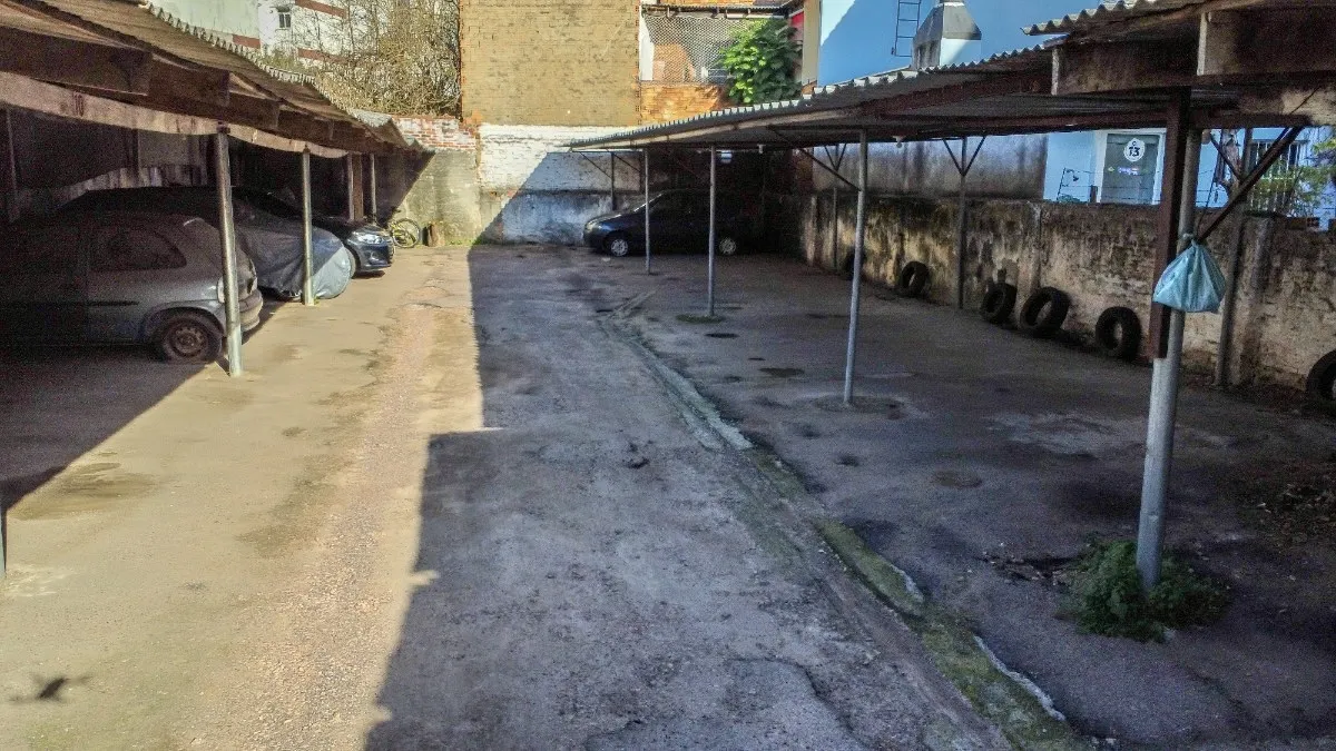 R$ 1.880.000 - &Oacute;TIMOS TERRENOS - 736M2 - RESIDENCIAL OU COMERCIAL Rua Joaquim Nabuco Porto Alegre - 