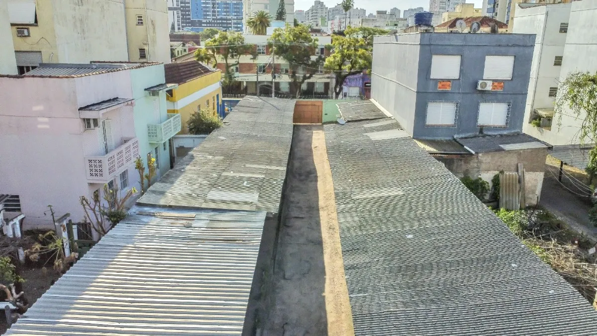 R$ 1.880.000 - &Oacute;TIMOS TERRENOS - 736M2 - RESIDENCIAL OU COMERCIAL Rua Joaquim Nabuco Porto Alegre - 