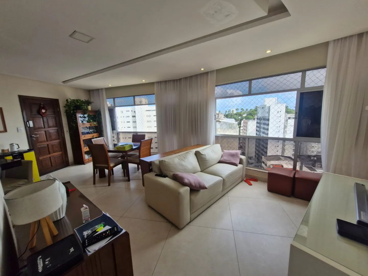 APARTAMENTO 3 QUARTOS SU&Iacute;TE VISTA MAR 2 GARAGENS DEP. QUADRA ELEVADOR &Agrave; VENDA NA BARRA! Avenida Princesa Isabel Salvador - 
