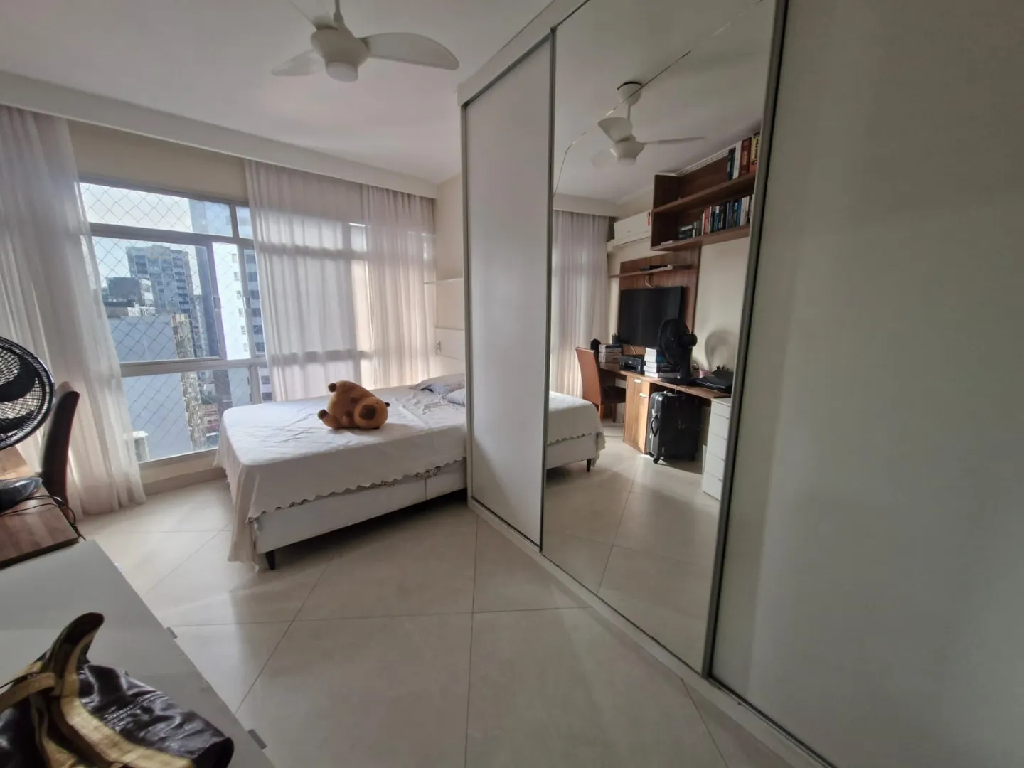APARTAMENTO 3 QUARTOS SU&Iacute;TE VISTA MAR 2 GARAGENS DEP. QUADRA ELEVADOR &Agrave; VENDA NA BARRA! Avenida Princesa Isabel Salvador - 