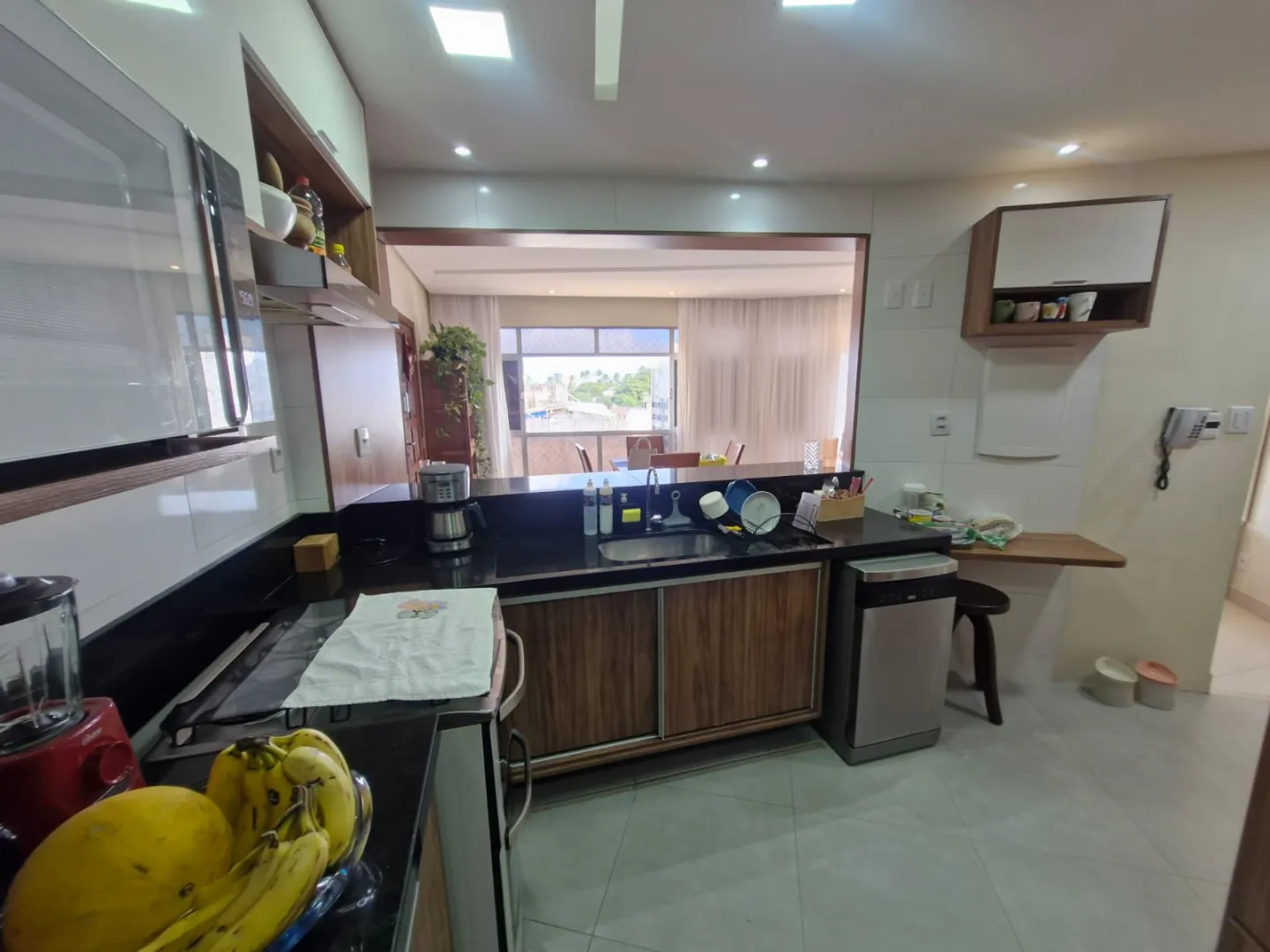 APARTAMENTO 3 QUARTOS SU&Iacute;TE VISTA MAR 2 GARAGENS DEP. QUADRA ELEVADOR &Agrave; VENDA NA BARRA! Avenida Princesa Isabel Salvador - 