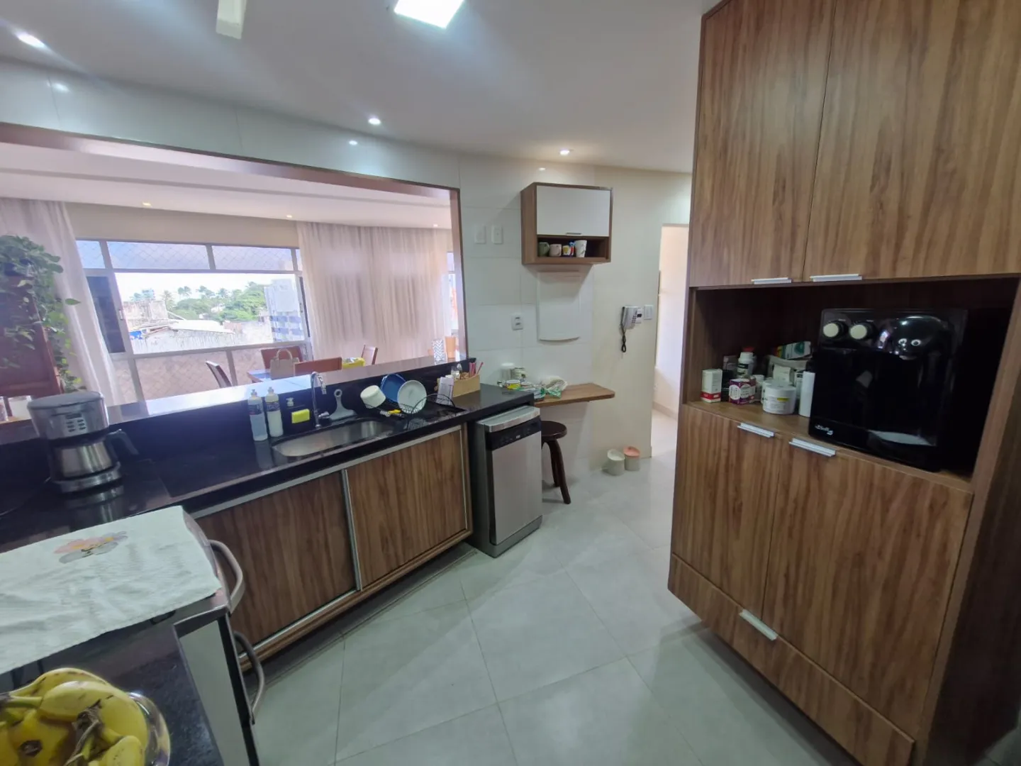 APARTAMENTO 3 QUARTOS SU&Iacute;TE VISTA MAR 2 GARAGENS DEP. QUADRA ELEVADOR &Agrave; VENDA NA BARRA! Avenida Princesa Isabel Salvador - 