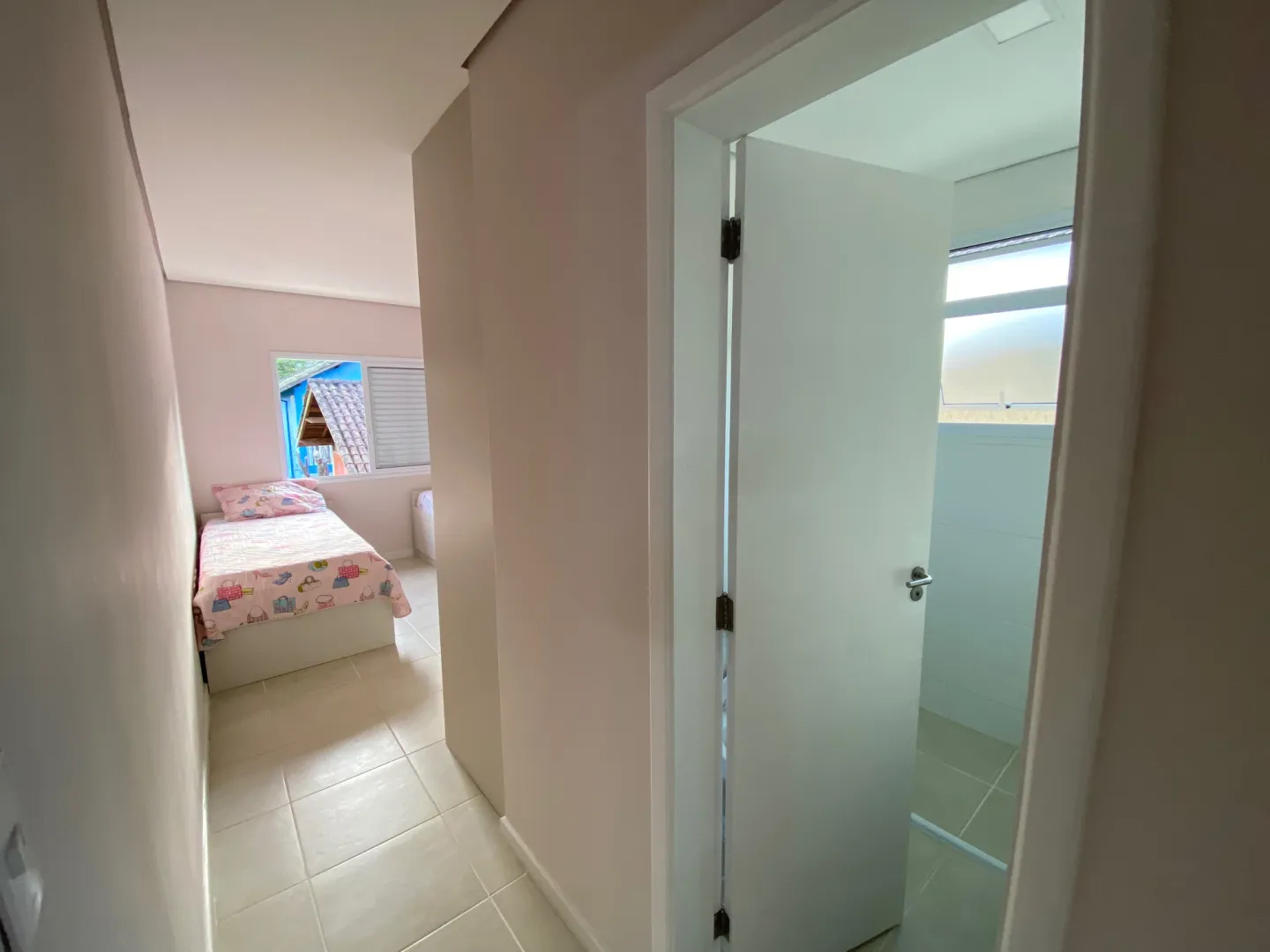 casa dentro de condom&iacute;nio na estrada do cascalho  São Sebastião - 