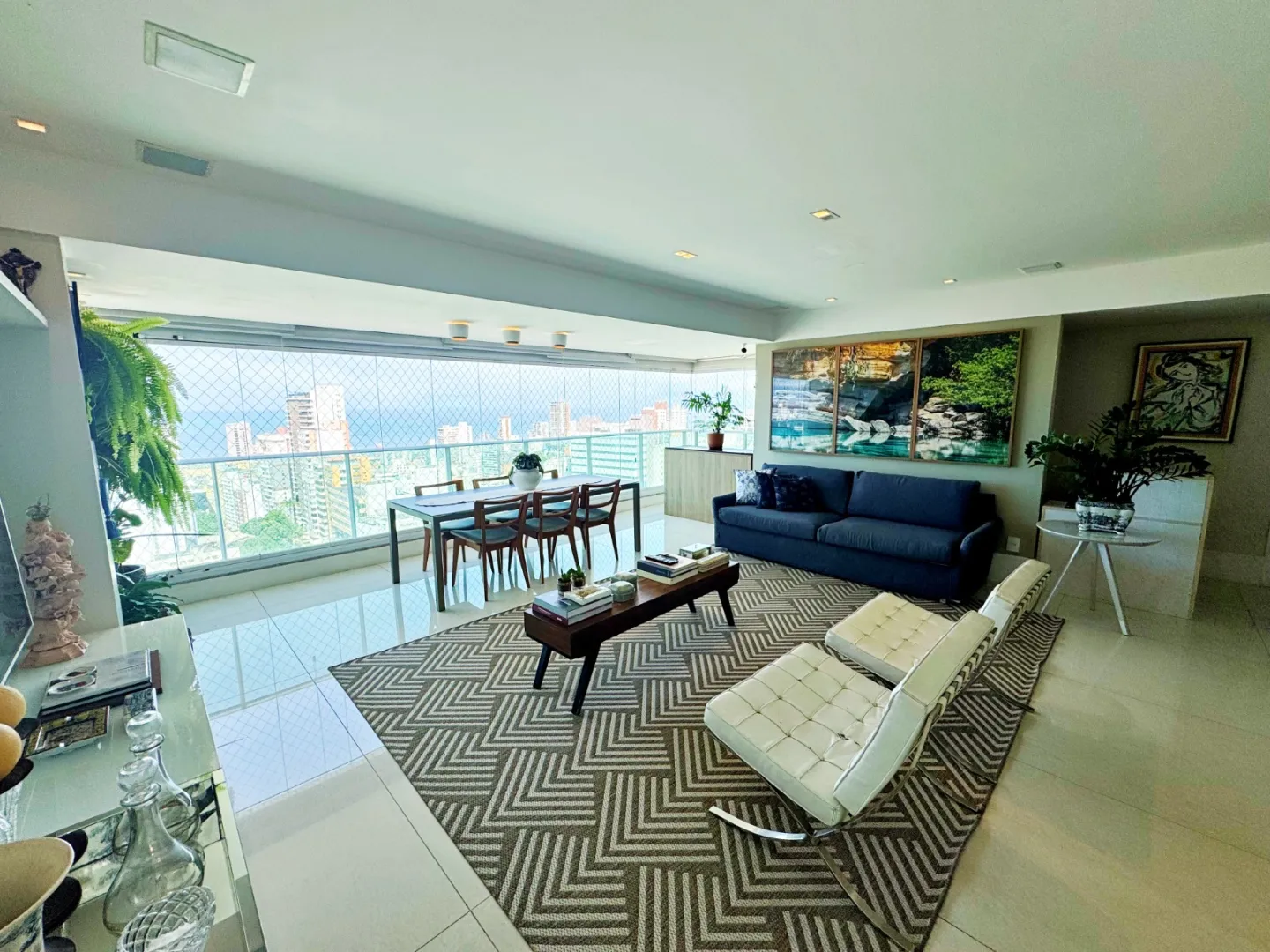 APARTAMENTO ALTO PADR&Atilde;O 3 SU&Iacute;TES LAVABO DEPEND&Ecirc;NCIA 4 GARAGENS PISCINA &Agrave; VENDA NA GRA&Ccedil;A! Alameda Capimirim Salvador - 
